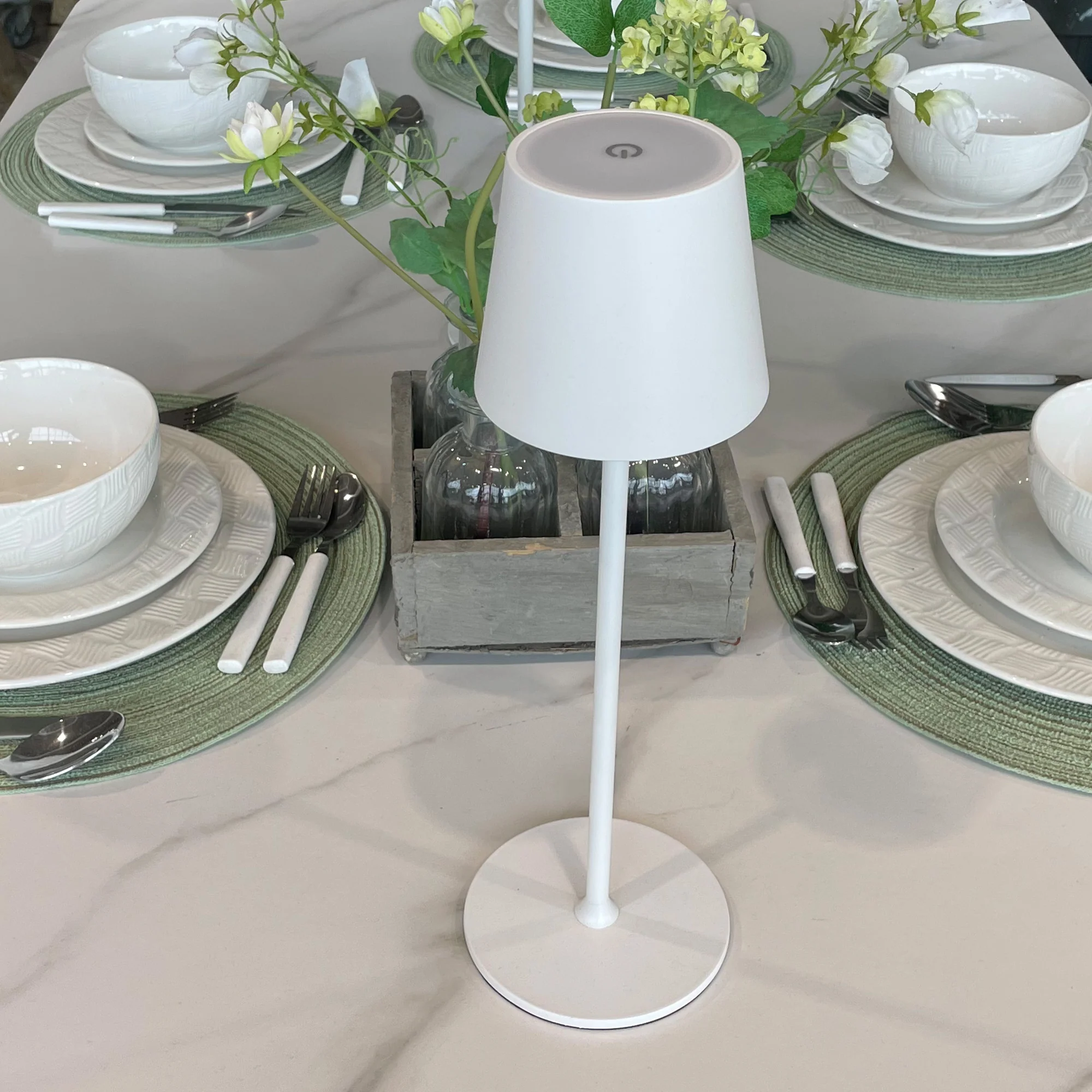 Lampe DEL rechargeable Léo - Image 3